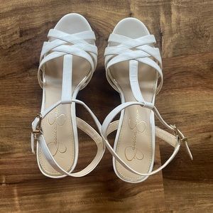 White wedges Jessica Simpson size 8.5